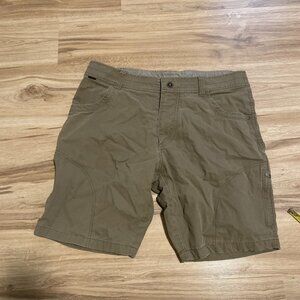 Kuhl Shorts tan khaki zip pocket 36